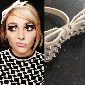 Jennifer Behr white bow headband w studs